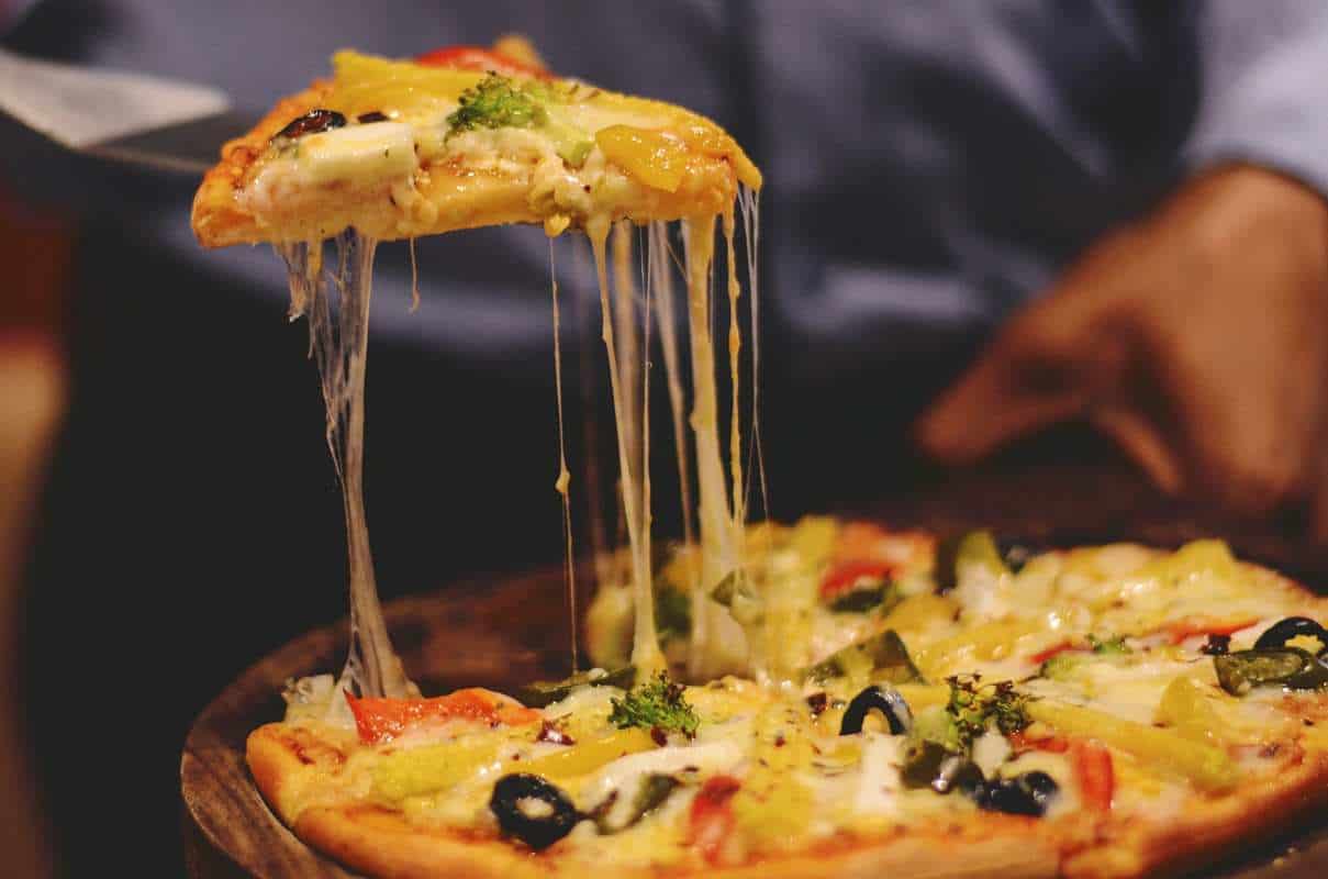 ᐅ Pizzateig - Rezept: Einfach, schnell und lecker. So geht&amp;#39;s...