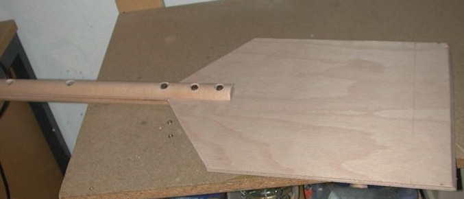 Selbst gebauter und günstiger Pizzaschieber